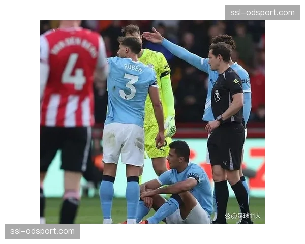 官方：曼城中场罗德里因腿筋伤势，预计缺席三周