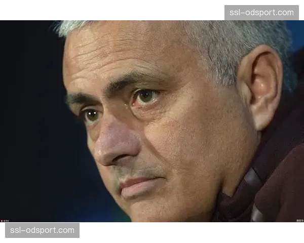 莱万特主帅路易斯·卡斯特罗：对于我以及那个时代的许多教练，穆帅是标杆人物